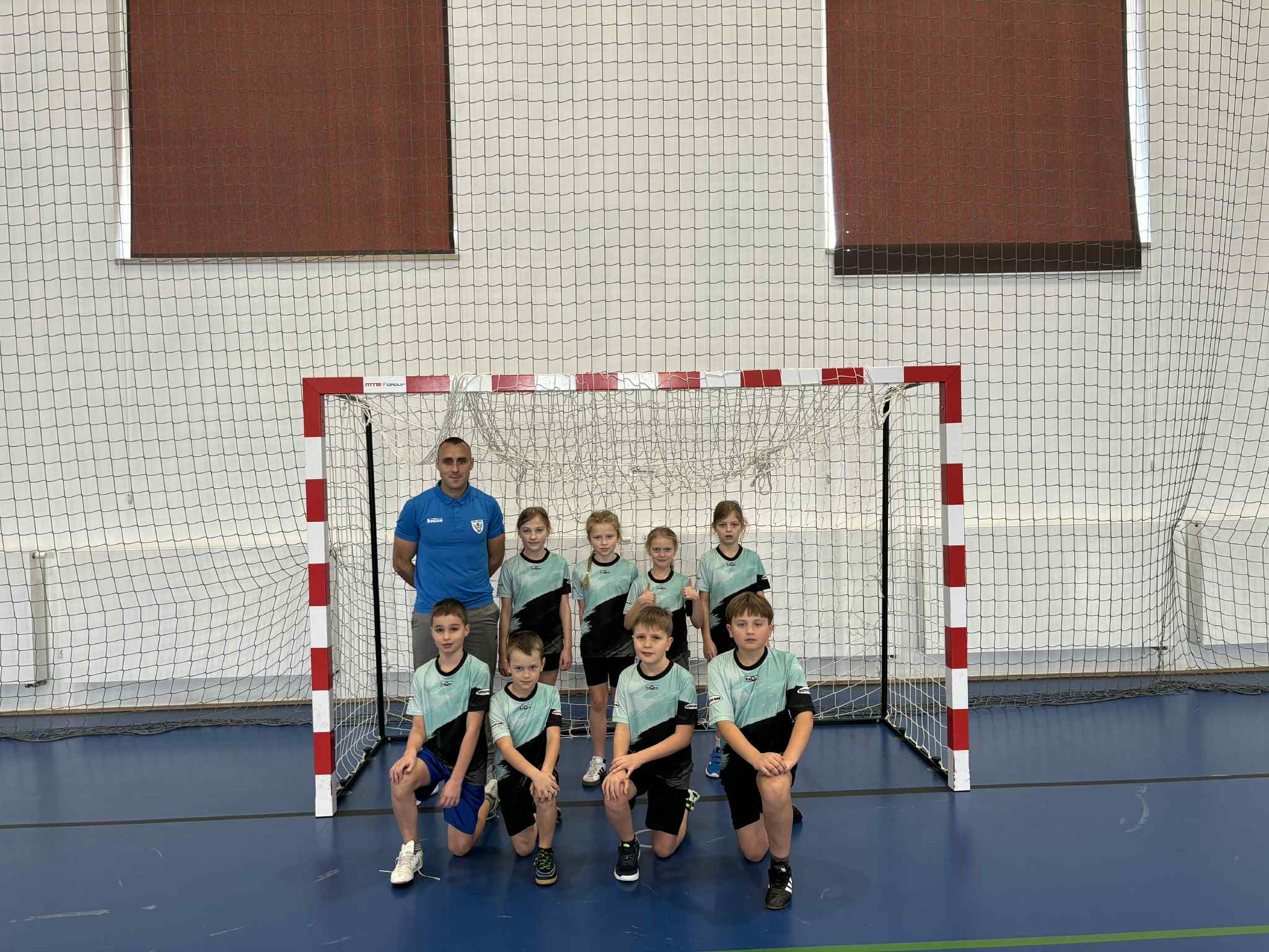 ZAWODY - GRY I ZABAWY RUCHOWE 