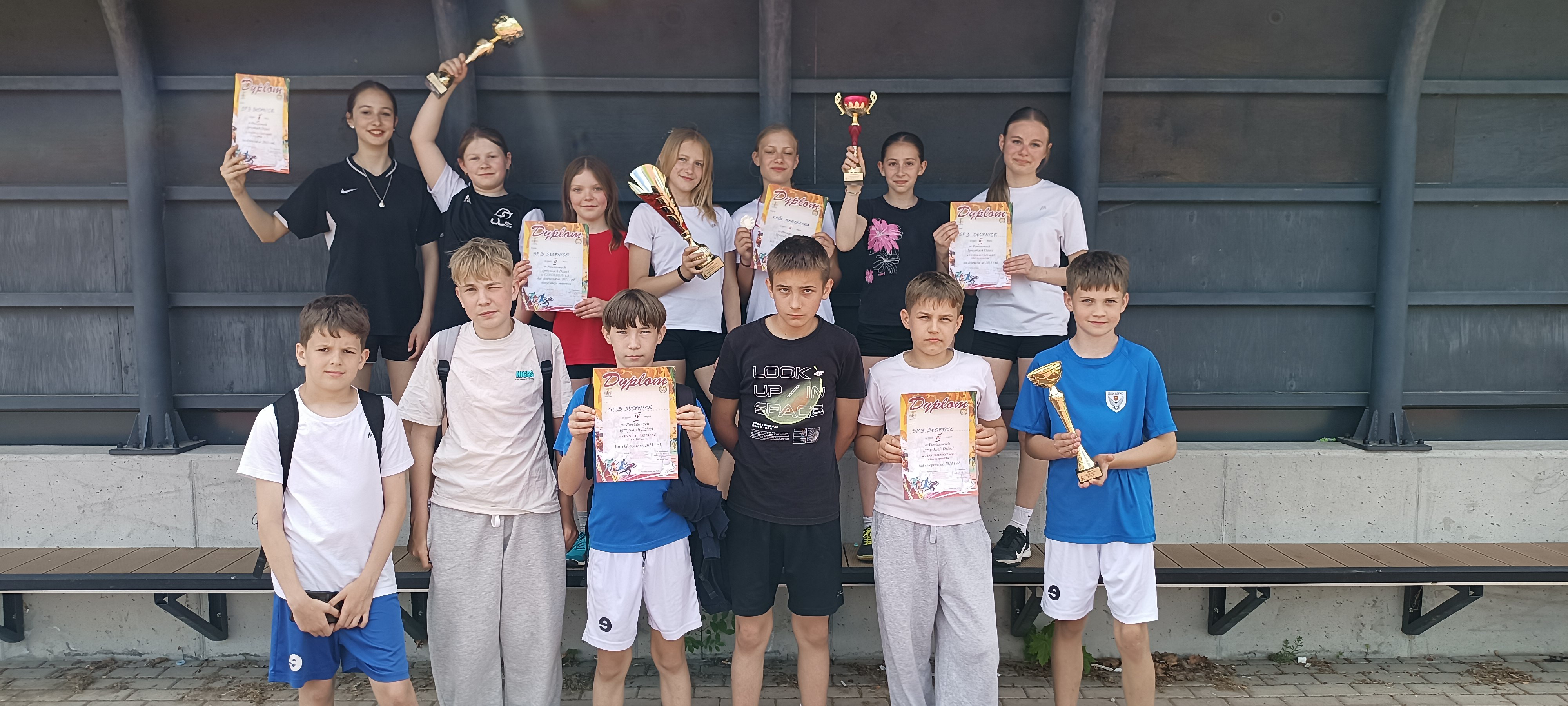 Zawody sportowe - Czwórbój Lekkoatletyczny i Festiwal sztafet