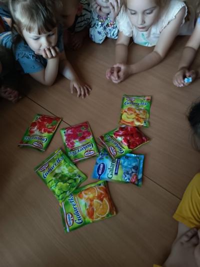 75b0d400-f1bf-4336-a07d-6d79d19c16e0.jpg