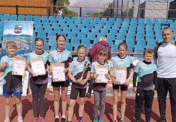 SUKCES NASZYCH UCZENNIC- Trójbój lekkoatletyczny